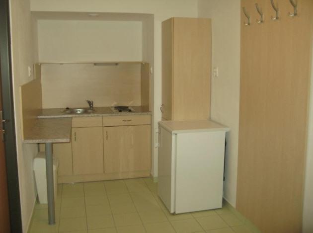 ברטיסלאבה Uninova Hostel חדר תמונה